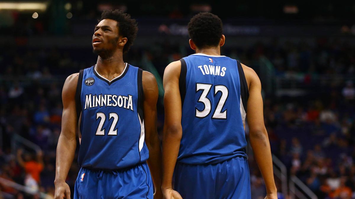 Towns và Wiggins và ghi được lần lượt 26 và 23 điểm trong trận đấu với Oklahoma City Thunder