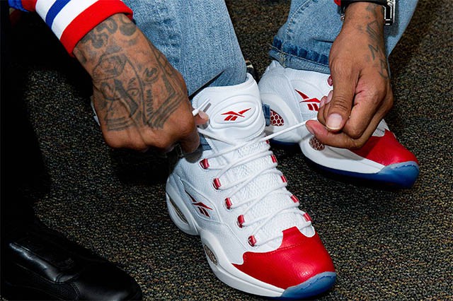 3 đôi Reebok Question kèm thêm 27 đô mới đổi được 1 đôi ZO2