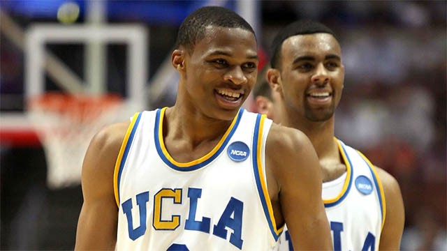 Trong màu áo UCLA Bruins