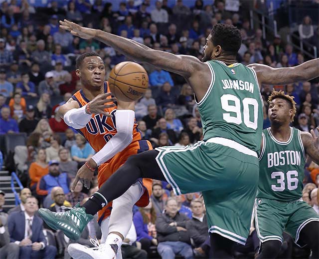 Kỷ lục triple-double liên tiếp của Westbrook đã tạm dừng lại ở con số 7.