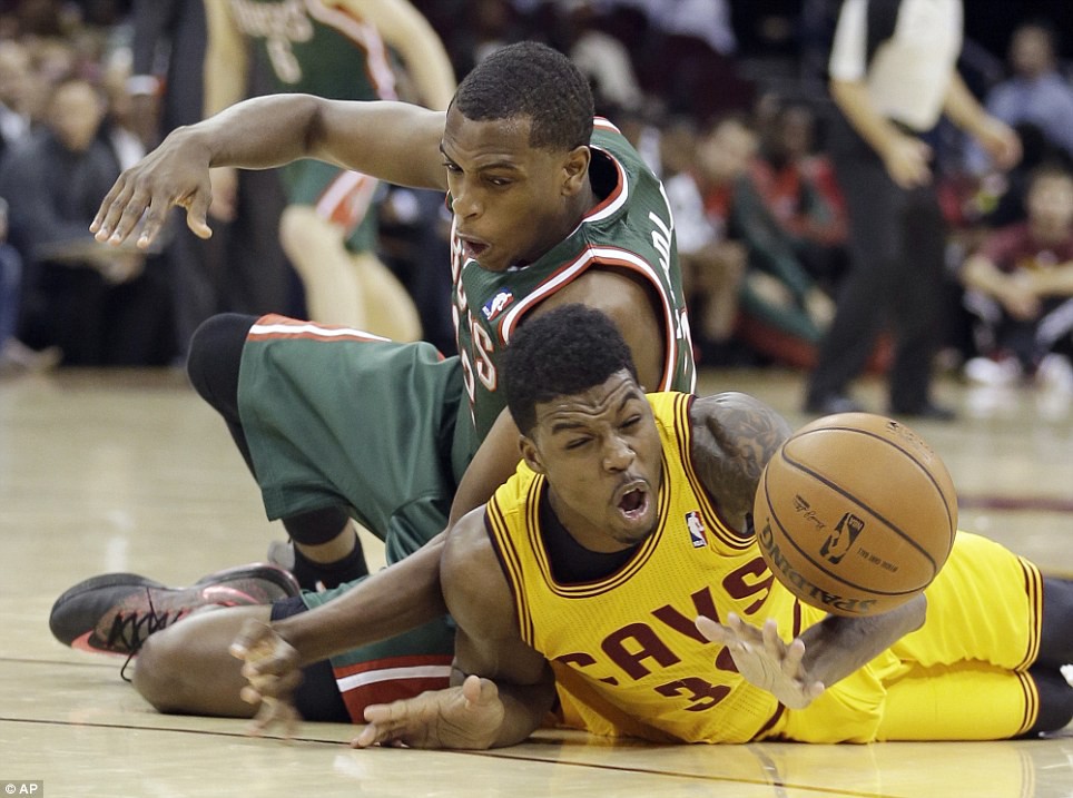 Tin NBA ngày 16/10: Felix cũng phải bỏ ngang NBA do gặp chấn thương.