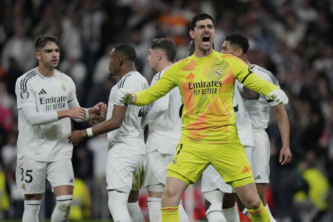 So về độ chắc chắn của hàng thủ thì Real Madrid đang ổn định hơn Atletico.