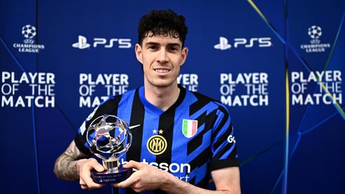Bastoni đoạt giải Cầu thủ xuất sắc nhất trận đấu giữa Bayern và Inter