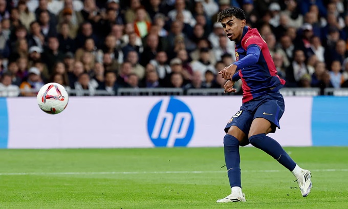 Người chơi hay nhất bên phía Barca lại là trung vệ Inigo Martinez