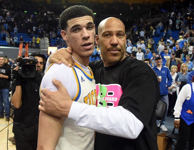 Cha con LaVar và Lonzo Ball