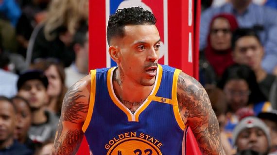 Matt Barnes được lùi ngày hầu tòa sau khi gia nhập Warriors