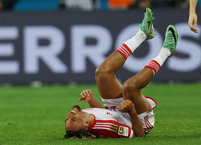 Boey đã 4 lần dính chấn thương kể từ khi gia nhập Bayern
