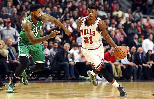 Môt mình Butler không kéo nổi Bulls già nua và ngại ném 3 điểm.