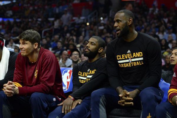 Griffin nhận được sự ủng hộ từ cầu thủ và HLV Cavaliers