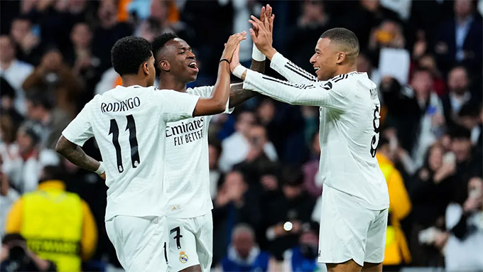 Tiền ở Champions League 2024/25 đang "chảy chỗ trũng"