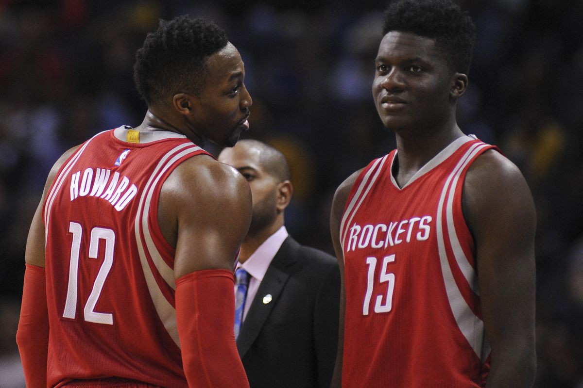 Dwight Howard là một trong những người ảnh hưởng nhiều nhất đến Capela.