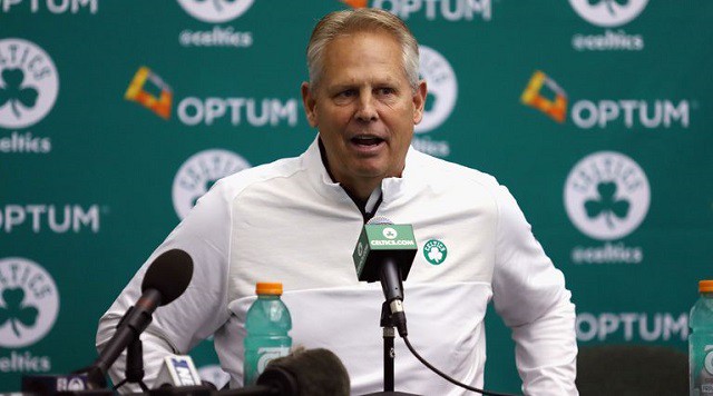 Giám đốc Danny Ainge đang có nhiều phương án trong tay