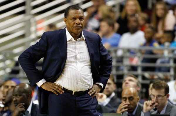 Alvin Gentry là HLV có khả năng bị Pelicans sa thải sau khi mùa giải năm nay kết thúc