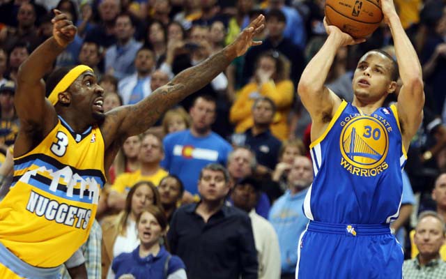 Denver phải tìm cách kèm một lúc 4 xạ thủ trong trận gặp Golden State tới đây.