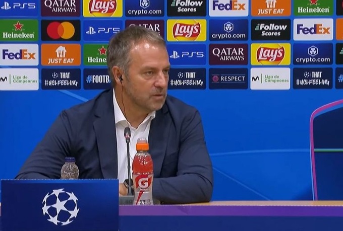 Chiến lược gia người Đức trong ngày ký hợp đồng với Barca