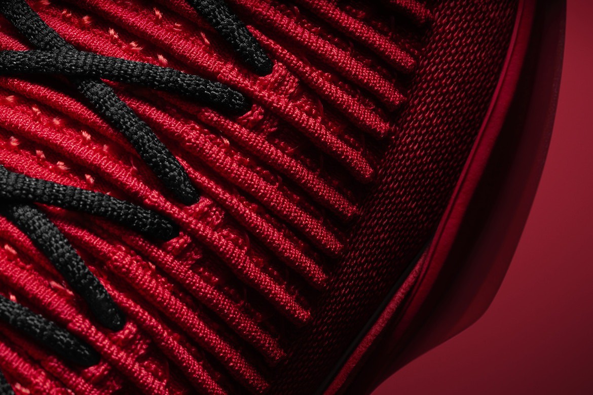 Cận cảnh phần Flyknit trên Air Jordan XXXII.