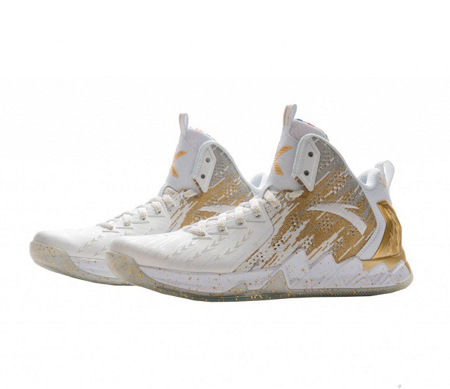 Klay Thompson với Anta KT2
