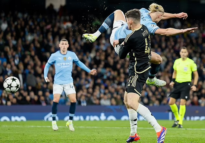 Savinho góp công giúp Man City chiến thắng
