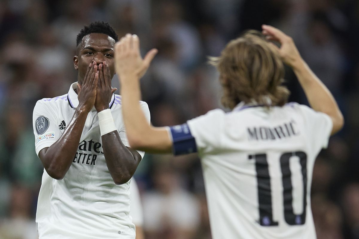 Modric có thể được giữ lại như 1 phương án dự bị