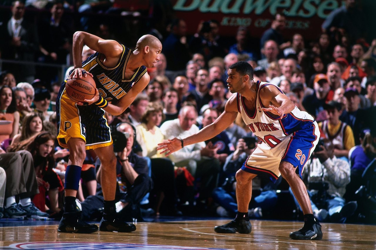 Reggie Miller là một trong những tay ném 3 điểm xuất sắc nhất trước đây.