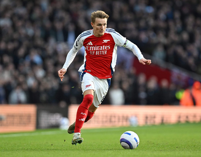 Odegaard sẽ phải rất nỗ lực nếu muốn gieo sầu cho Real Madrid
