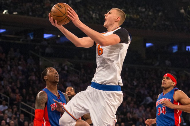 Kristaps Porzingis ghi được 35 điểm trong trận đấu với Detroit Pistons