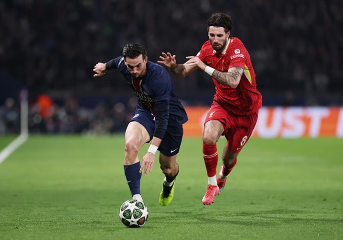 Senny Mayulu, tài năng 18 tuổi đang gây ấn tượng ở PSG