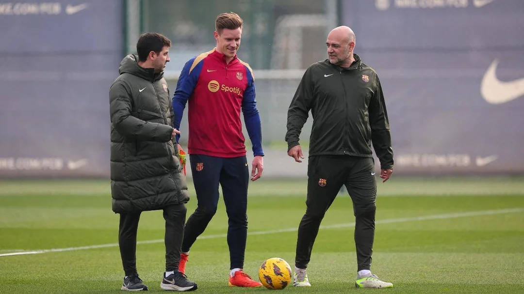 Toni giờ là trợ lý của Flick tại Barca