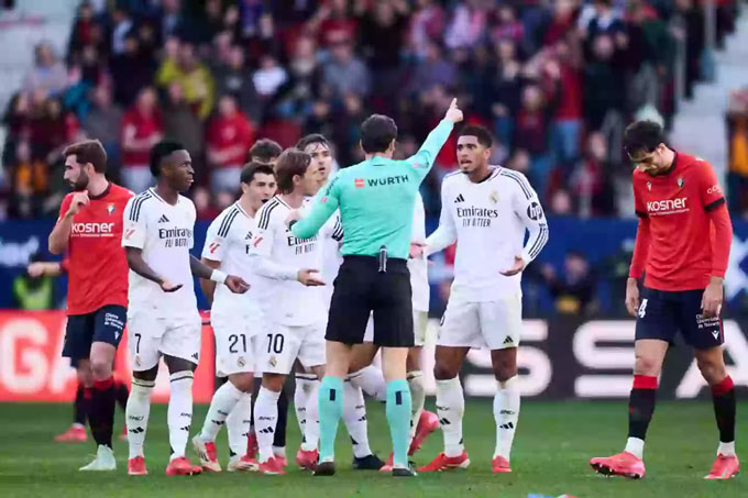 Barca có chiến thắng đầy kịch tính trước Celta