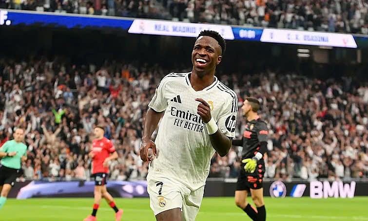 Vinicius chỉ còn kém thành tích ghi bàn của Rô béo cho Real đúng 2 bàn
