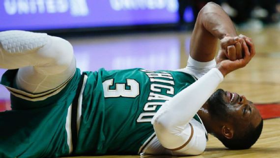 Dwyane Wade hồi phục thần tốc sau chấn thương