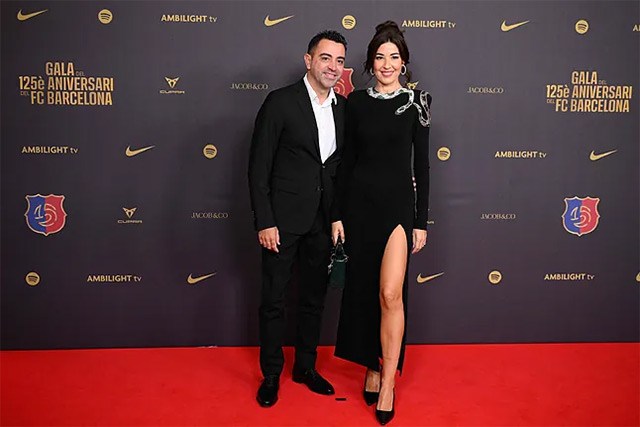 HLV Xavi mất việc không phải vì lý do chuyên môn