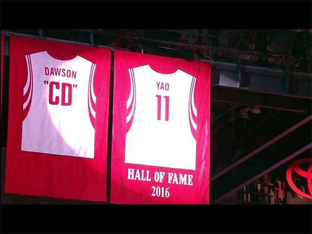 Buổi lễ tri ân Yao Ming sáng nay.